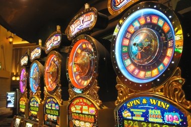 Cashback calculation from Betting History on login slot